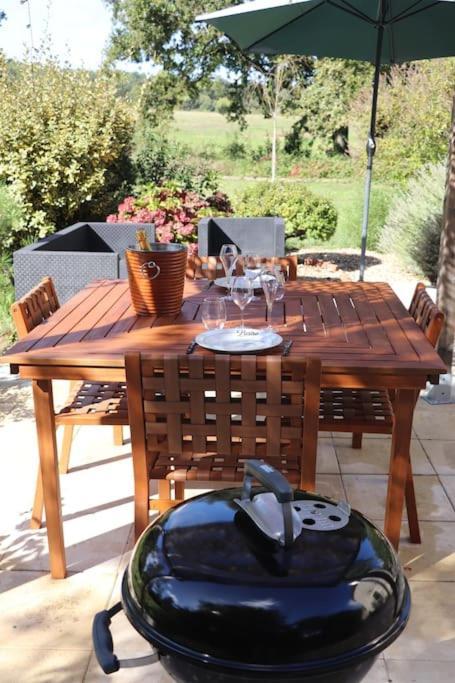 La Tour Du Perigord Villa Beaupouyet ภายนอก รูปภาพ